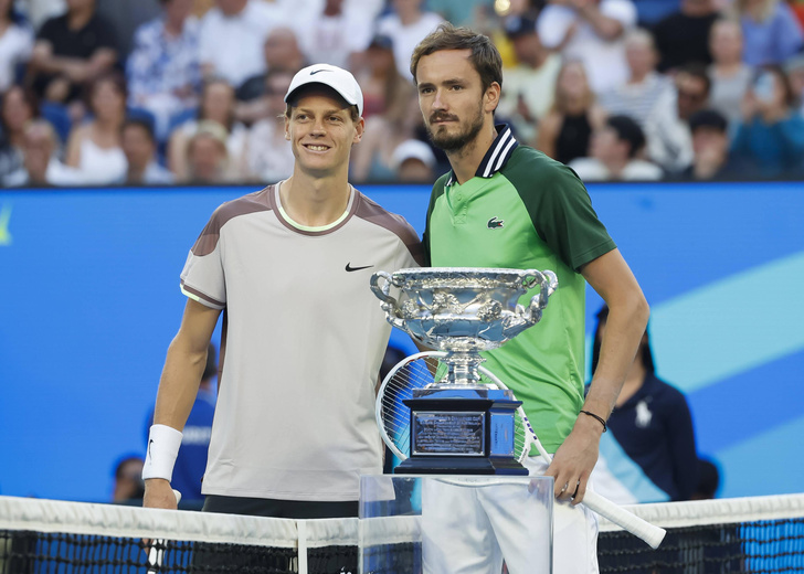 Даниил Медведев проиграл Яннику Синнеру в финале Australian Open 2024: яркие кадры матча