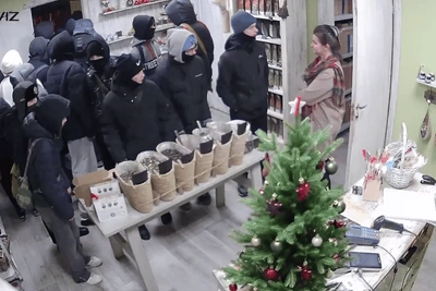 «Они уверены в безнаказанности»: тюменцы о краже в магазине