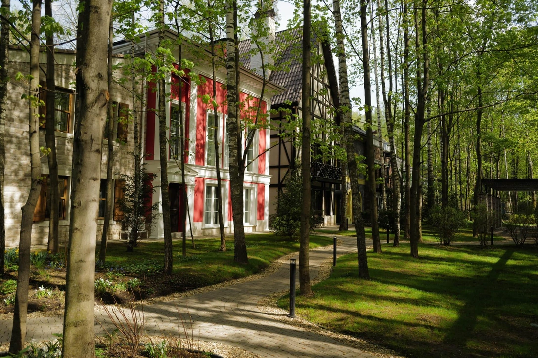 Гостевой дом-арт галерея Roka Park Collection в Балашихе | Источник: rokapark.ru