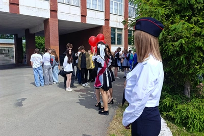 Полиция обеспечила правопорядок на последних звонках