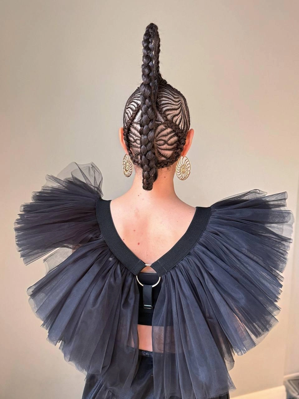 Плетения были сложными и долгими  | Источник: Дайана Задорина 