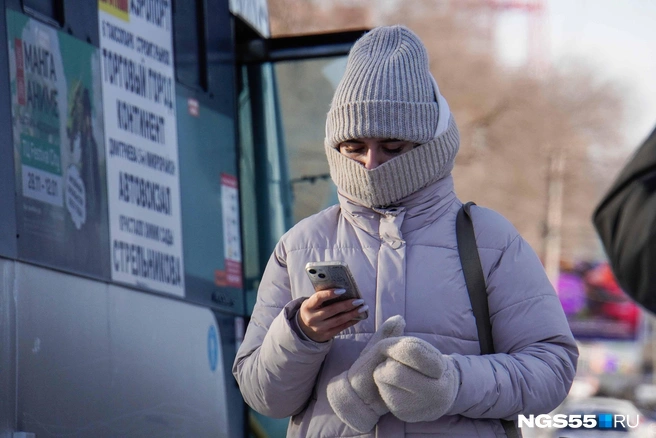 Утепляемся и готовимся к пробкам | Источник: Евгений Софийчук / NGS55.RU