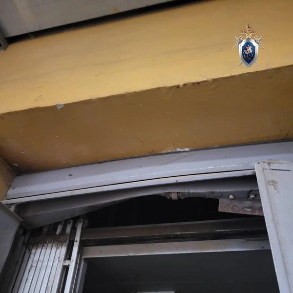 На Косыгина грузчика продуктового магазина убило лифтом | Источник: ГСУ СК России по Санкт-Петербургу