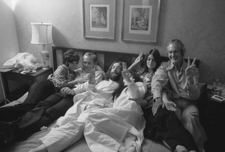 «В постели за мир»: 50-летие акции Джона Леннона и Йоко Оно в отеле Fairmont (фото 4)