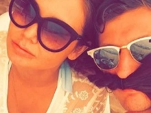 Ляйсан Утяшева отвезла мужа на родину