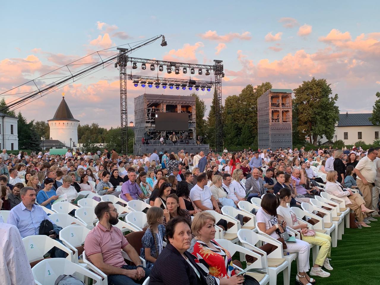 В Тюменской области начался фестиваль «Лето в Тобольском кремле» - 6 июля  2024 - 72.ру