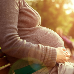 Женщина приняла роды у своей свекрови — та до последнего отрицала беременность