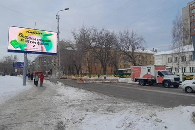 Улицу в центре Новосибирска перекрыли для ремонта теплотрассы