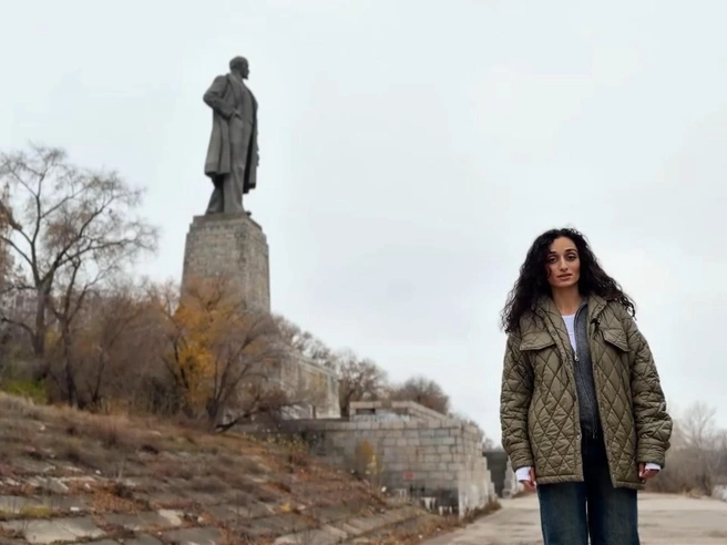 Участок у памятника Ленину очистят от многолетних загрязнений. | Источник: Центр компетенций «Вяз» / Vk.com