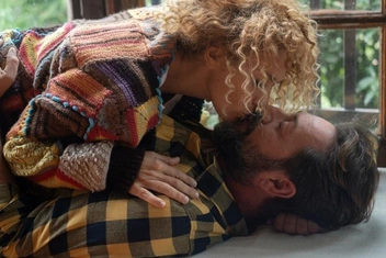 «Верность — хрупкий идеал»: почему измен становится все больше и действительно ли институт семьи устарел