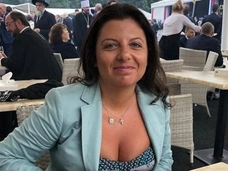 Симоньян борется с раком: «У меня мало сил, много свободного времени, правда, лежачего. Это бонус химиотерапии»