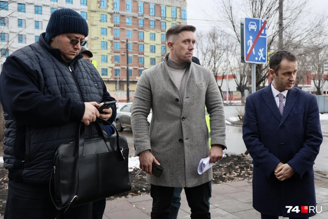 Дмитрий Агеев (справа), Игорь Строковский (в центре), Николай Юхарин (слева) | Источник: Наталья Лапцевич