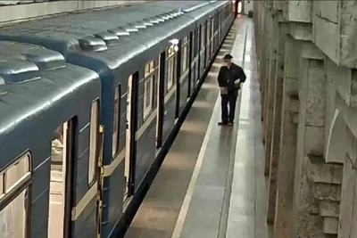 В Петербурге задержали мужчину с расстегнутой ширинкой в метро