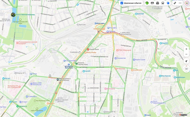 На Московском проспекте, судя по данным водителей, произошло два ДТП | Источник: Яндекс.Карты