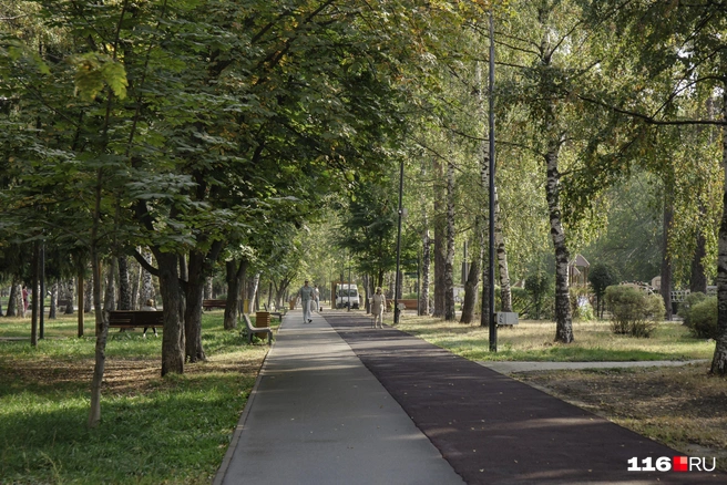 Теплая погода продолжает радовать югорчан | Источник: Лина Саитова / 116.RU