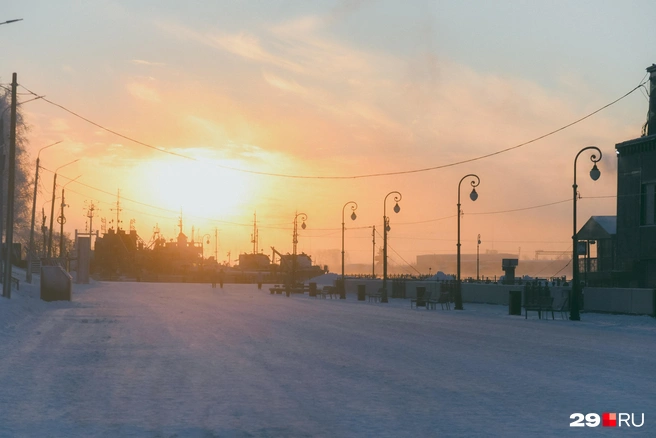 Холод, голова кругом от предновогодних забот, а тут еще эти магнитные бури пожаловали | Источник: Иван Митюшёв / 29.RU