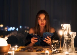12 популярных мифов о картах Таро (и что из этого правда, а что — ложь)