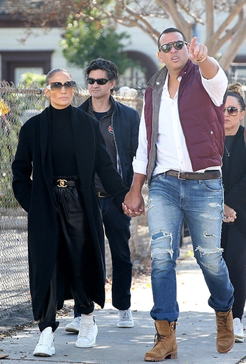 Дженнифер Лопес и Алекс Родригес в Лос-Анджелесе | marieclaire.ru