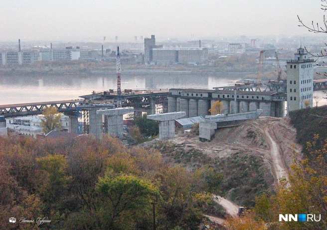 Строительство моста в 2008 году | Источник: личный архив Натальи Бурухиной