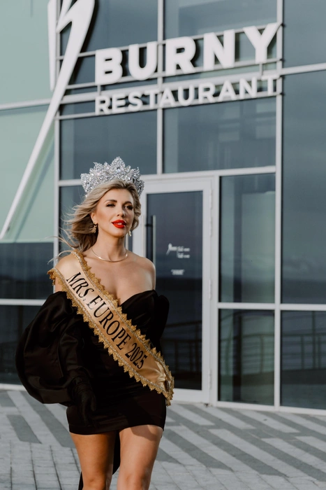 Никто и подумать не мог, что девочка из провинции вырастет первой красавицей Европы | Источник: Анастасия Белик / Личный архив