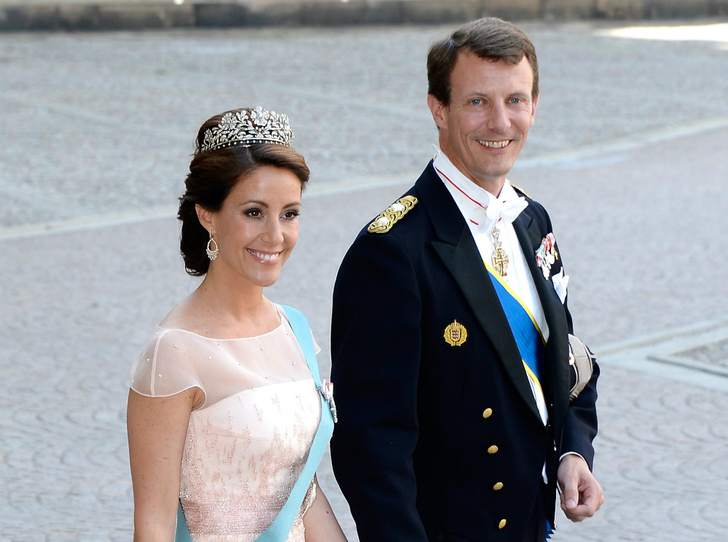 Датский «Мегзит»: почему принц Иоахим и принцесса Мари могут покинуть королевскую семью