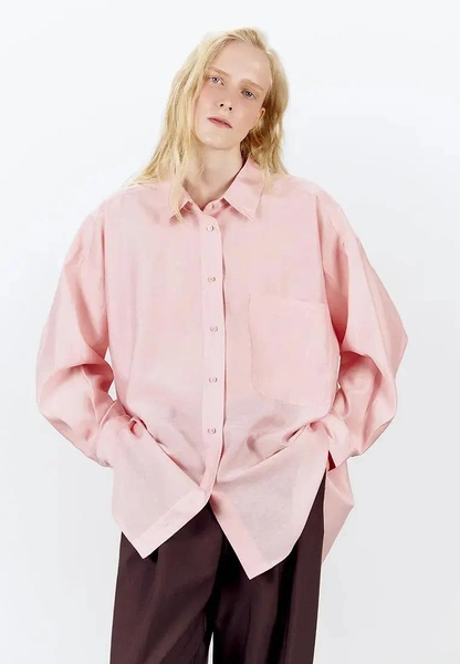 Оранжевый + бордо и еще четыре неочевидные цветовые пары, которые будут в тренде в 2026 году Оранжевый + бордо и еще четыре неочевидные цветовые пары, которые будут в тренде в 2026 году