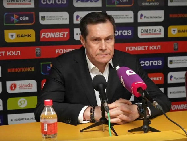 Хоккейный поединок между «Адмиралом» и «Локомотивом» во Владивостоке | Источник: ХК «Адмирал» Владивосток / Vk.com