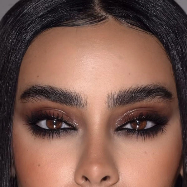 макияж на новый год 2026, новогодний макияж 2026, новогодний макияж, макияж на новый год, легкий макияж на новый год, какой макияж на новый год, новогодняя косметика | Источник: Pinterest