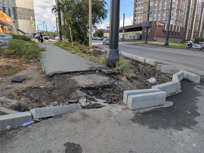 Пока доступной средой здесь и не пахнет | Источник: читатель 74.RU
