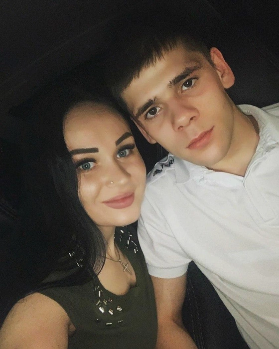Разлад между супругами начался давно, Лиза увлечение мужа игрой не одобрила | Источник: Vk.com