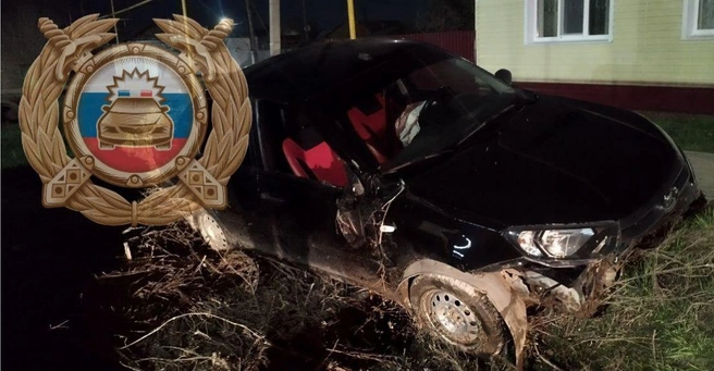 Водитель Lada Granta скатился в кювет и погиб | Источник: ГИБДД по Саратовской области