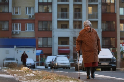 91-летняя женщина пропала в Артеме, проведя на улице сутки