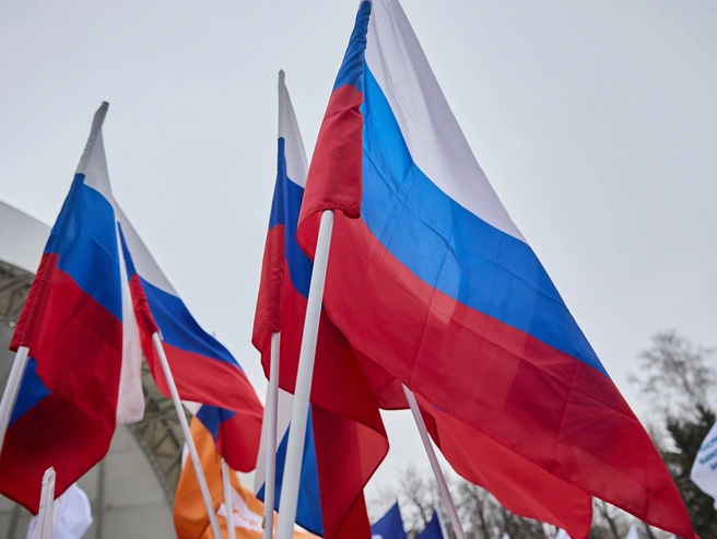Несмотря на холодную погоду, в парке присутствовало множество новосибирцев. | Источник: Александр Ощепков / NGS.RU