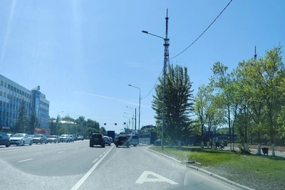 Тюменские водители раскритиковали новые полосы для автобусов
