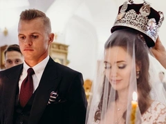 В день второй годовщины венчания Дмитрий Тарасов намекнул, что его супруга Анастасия может родить со дня на день