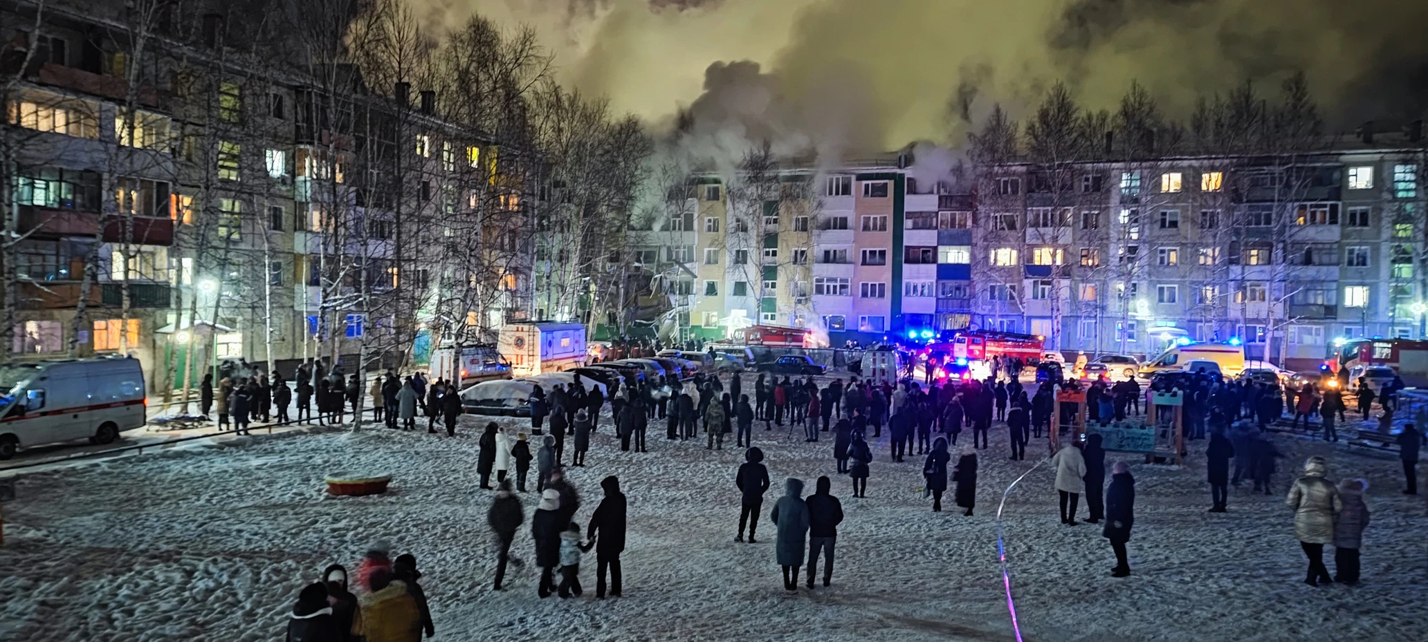 Взрыв газа в Нижневартовске 4 декабря. Нижневартовск зимой. Взрыв дома в Нижневартовске.