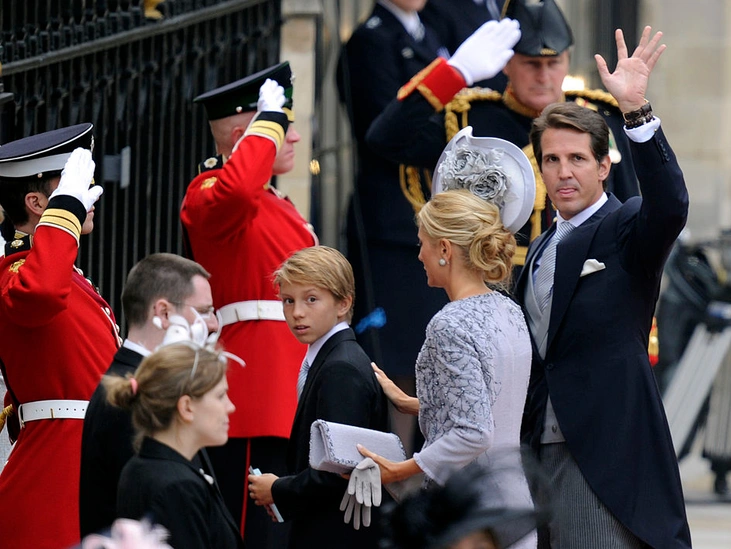 Принц Греческий Павел и кронпринцесса Греции Мари-Шанталь с сыном, принцем Константином-Алексиосом