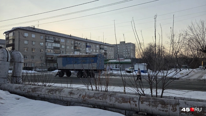 Пока только вагончик, рабочих нет | Источник: Алена Кисель