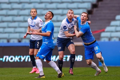 Крылья Советов уступили Сочи, получив два удаления