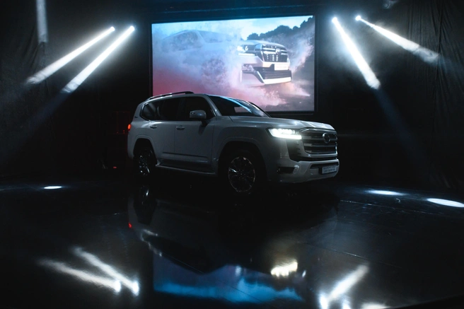 Появления Toyota Land Cruiser 300 автолюбители ждали несколько лет | Источник: VERRA