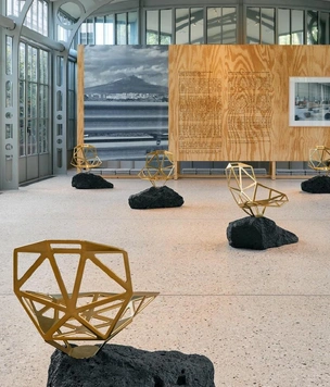 Металл и камень: юбилейная версия стула Chair_One от Magis