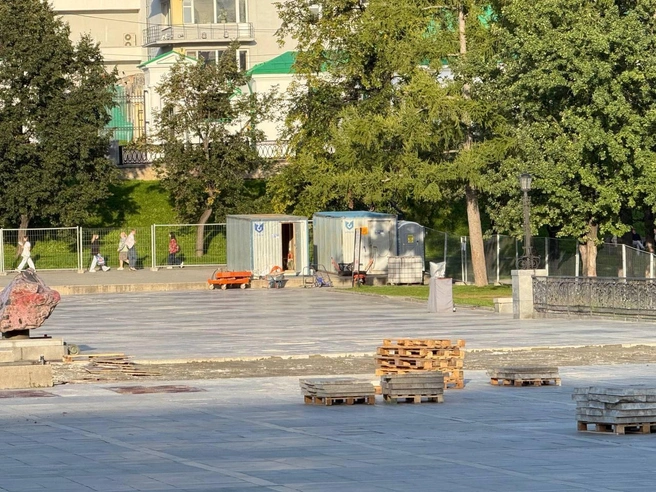 Новое покрытие должно прослужить долго | Источник: Анастасия Баранова / E1.RU