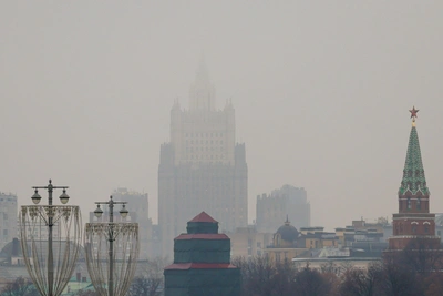 Гидрометцентр предупредил об опасном тумане в Москве