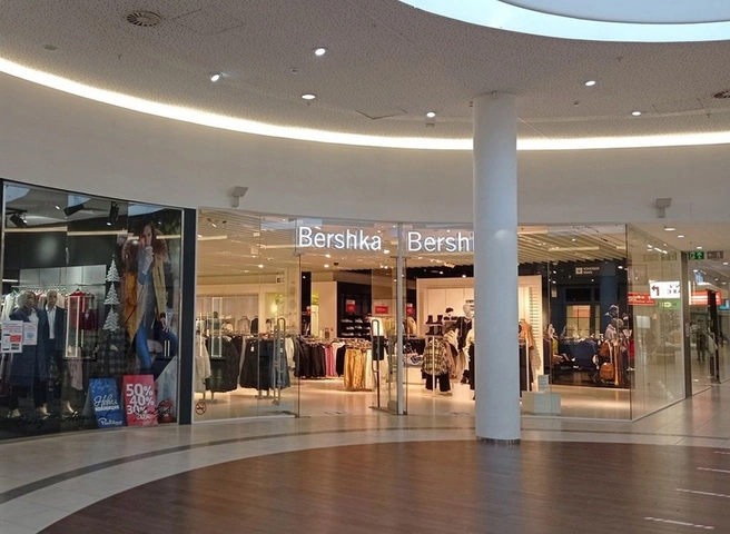 Владелец Zara и Bershka согласовал продажу российского подразделения | 62.ru