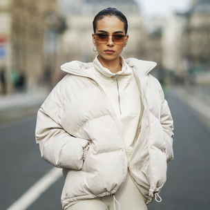 Как носить белый цвет в холода: 5 простых способов выглядеть стильно