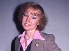 Тайную дачу Людмилы Гурченко снесли: внучка продала дом актрисы за 16 миллионов