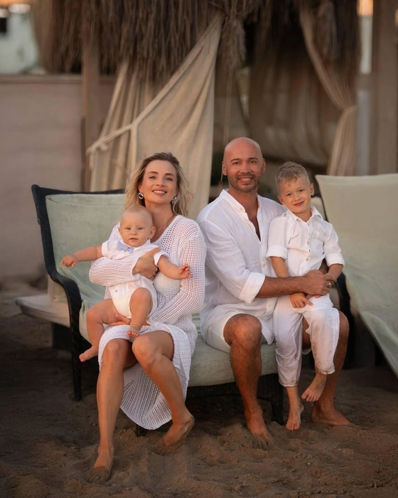 Недавно у пары родился второй сын | Источник: Андрей Черкасов / T.me