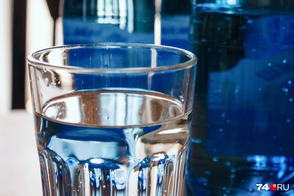 В Китае встречаются бойлеры с горячей водой, установленные в общественных местах | Источник: Дарья Селенская / Городские порталы
