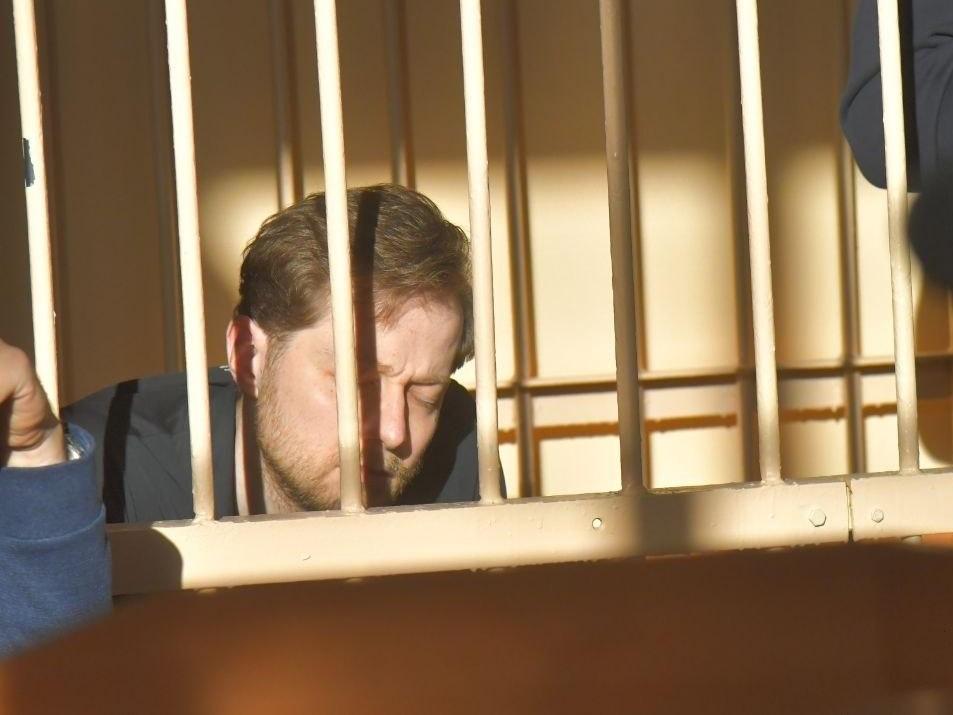 «Год практически не видел неба»: экс-глава Минздрава Архангельской области рассказал об условиях в…
