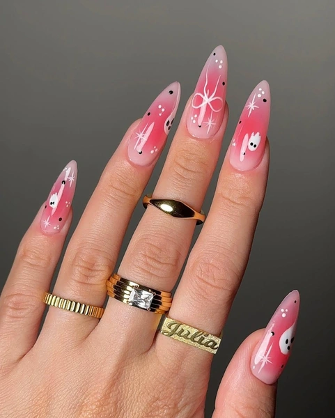 Источник: @nailsbyjuliaa__